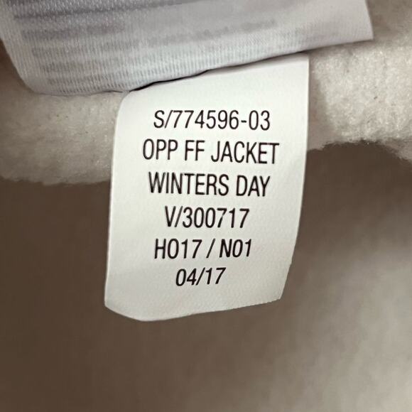 Old Navy Puffer Jacket Winters Day White Size Medium - Picture 6 of 7
